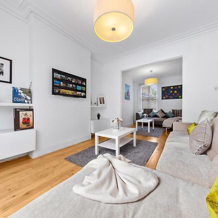 Luxury 4-Bedroom Modern Flat In Central London Steps From Station, Sleeps 9 In Style! Экстерьер фото